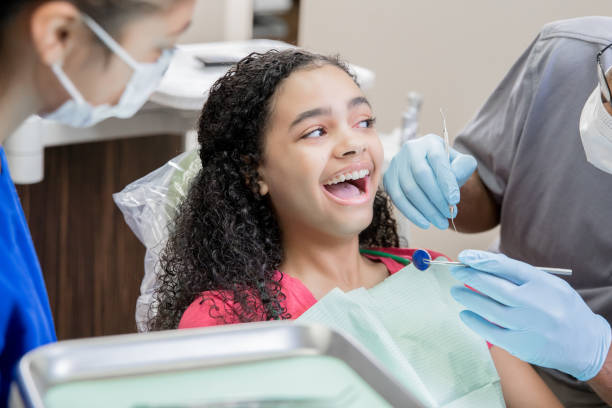 Best Weekend Emergency Dental Services in Burnham, PA